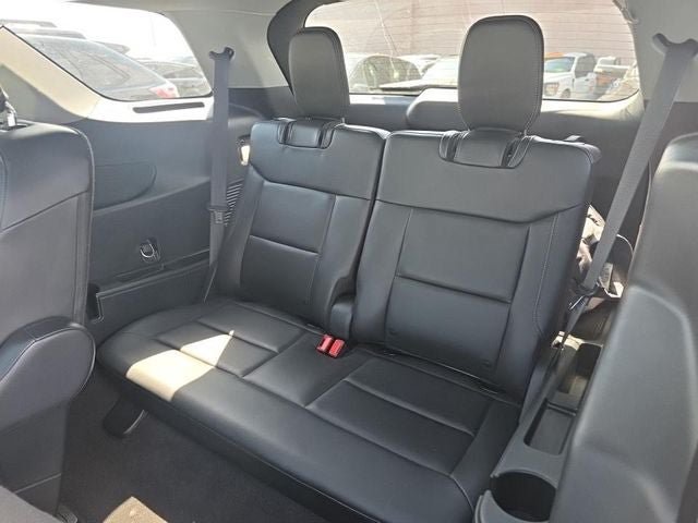 Used 2022 Ford Explorer XLT w/ Equipment Group 202A AWD/4WD image 13