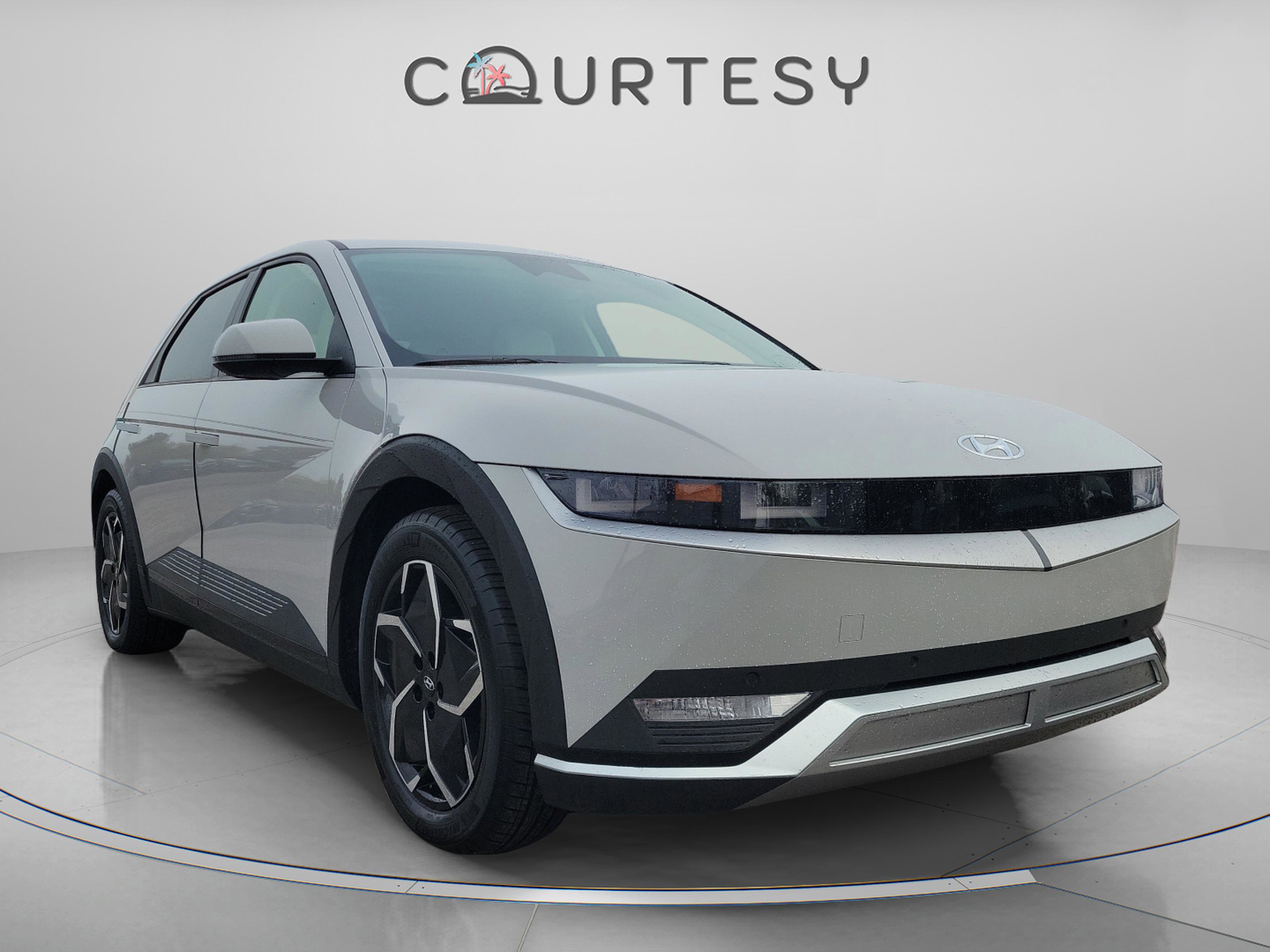 Used 2023 Hyundai Ioniq 5 SEL image 4