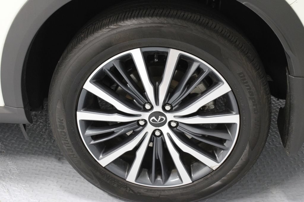 Used 2025 INFINITI QX60 Sensory AWD/4WD image 19
