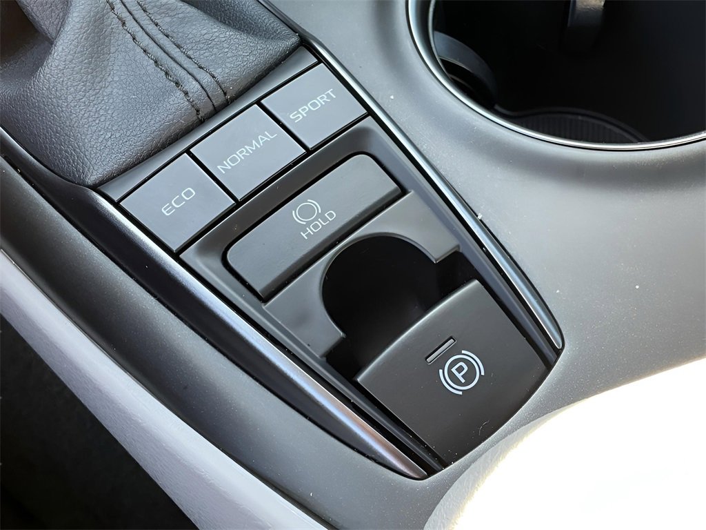 Used 2023 Toyota Camry XSE image 22