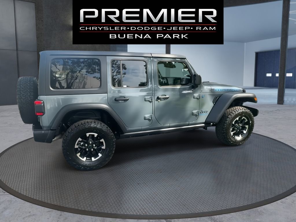 Used 2025 Jeep Wrangler Unlimited Rubicon 4xe w/ Convenience Group image 8