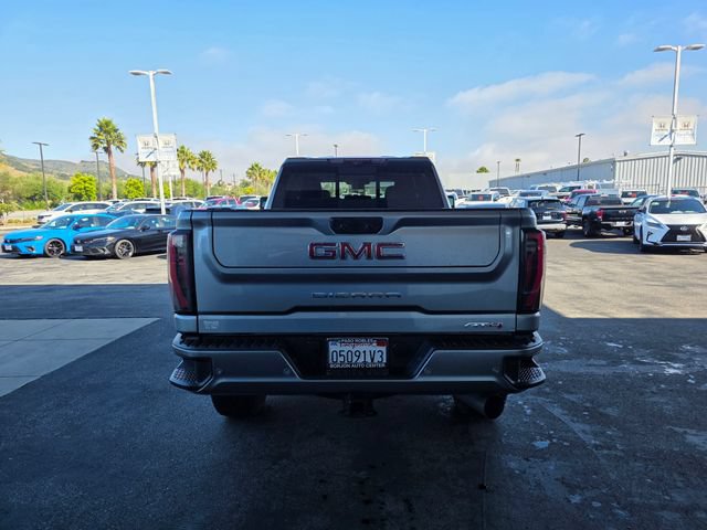 Used 2024 GMC Sierra 2500 AT4 w/ AT4 Premium Plus Package AWD/4WD image 11