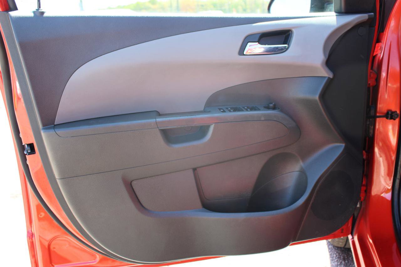 Used 2013 Chevrolet Sonic LT w/ Wheels and Fog Lamp Package FWD image 14