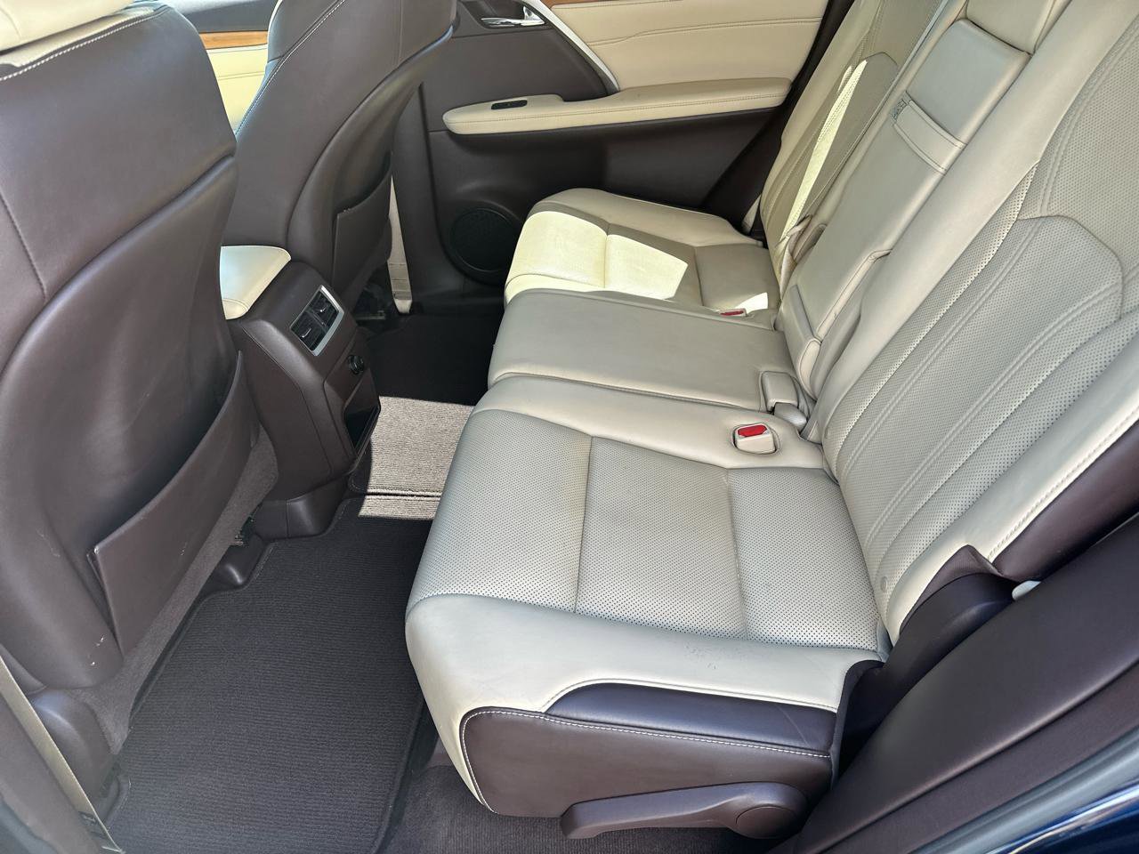 Used 2016 Lexus RX 350 AWD w/ Premium Package image 28