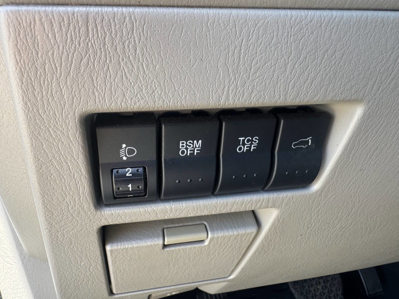 Used 2012 MAZDA CX-9 Grand Touring w/ Moonroof & Bose Audio Pkg FWD image 27