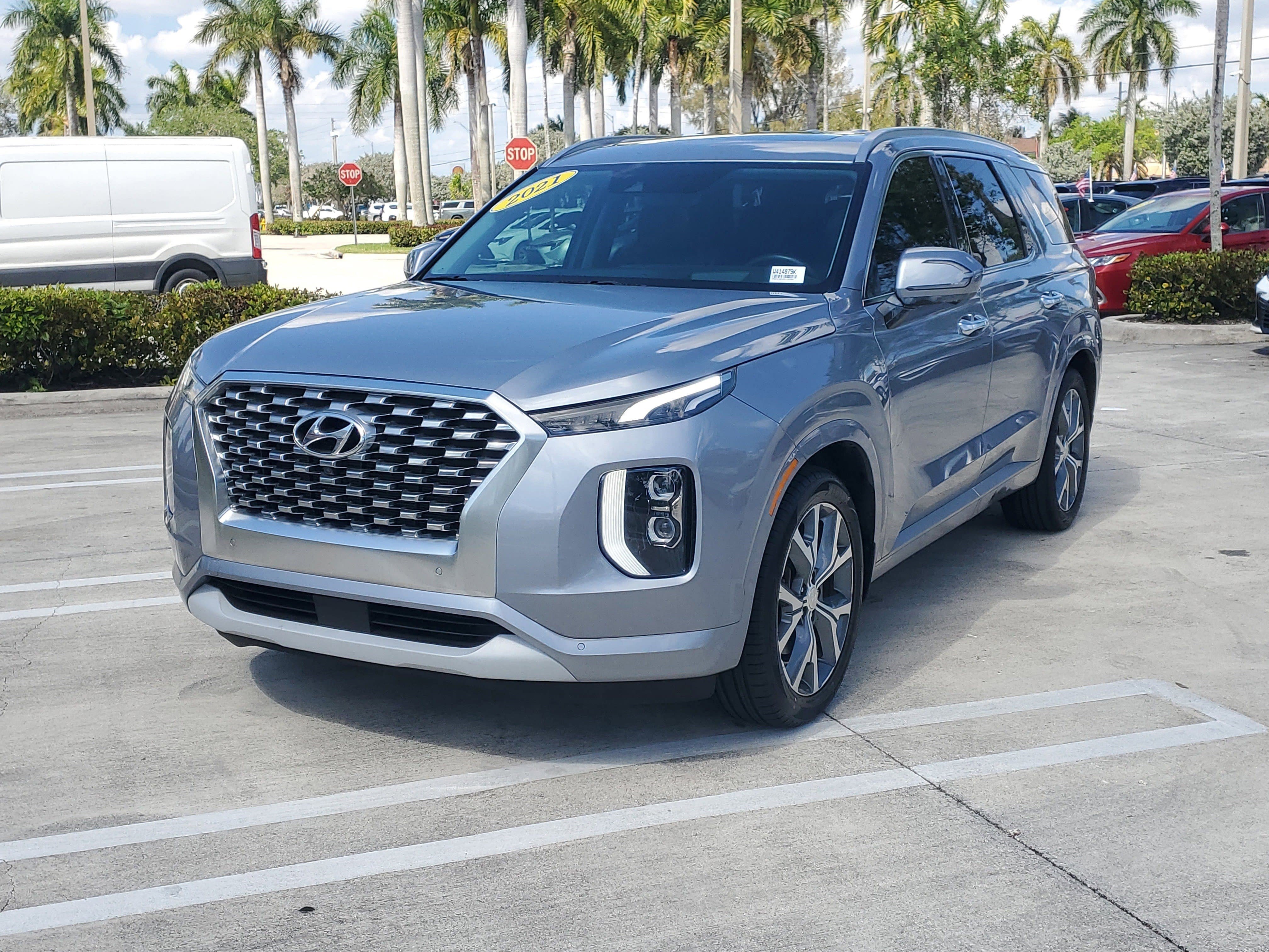 Used 2021 Hyundai Palisade Limited image 7