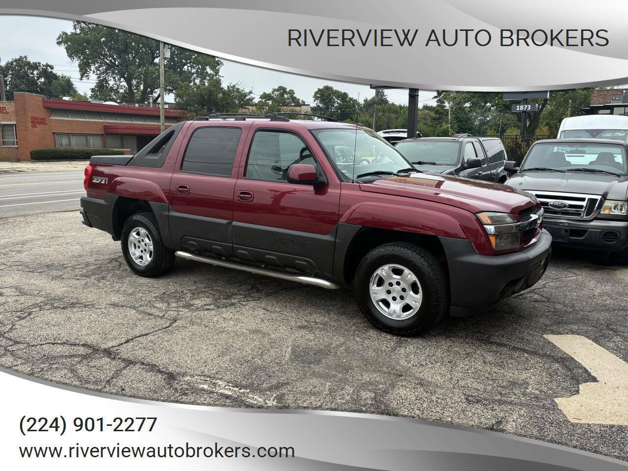 Used 2005 Chevrolet Avalanche Z71 w/ Preferred Equipment Group AWD/4WD image 1