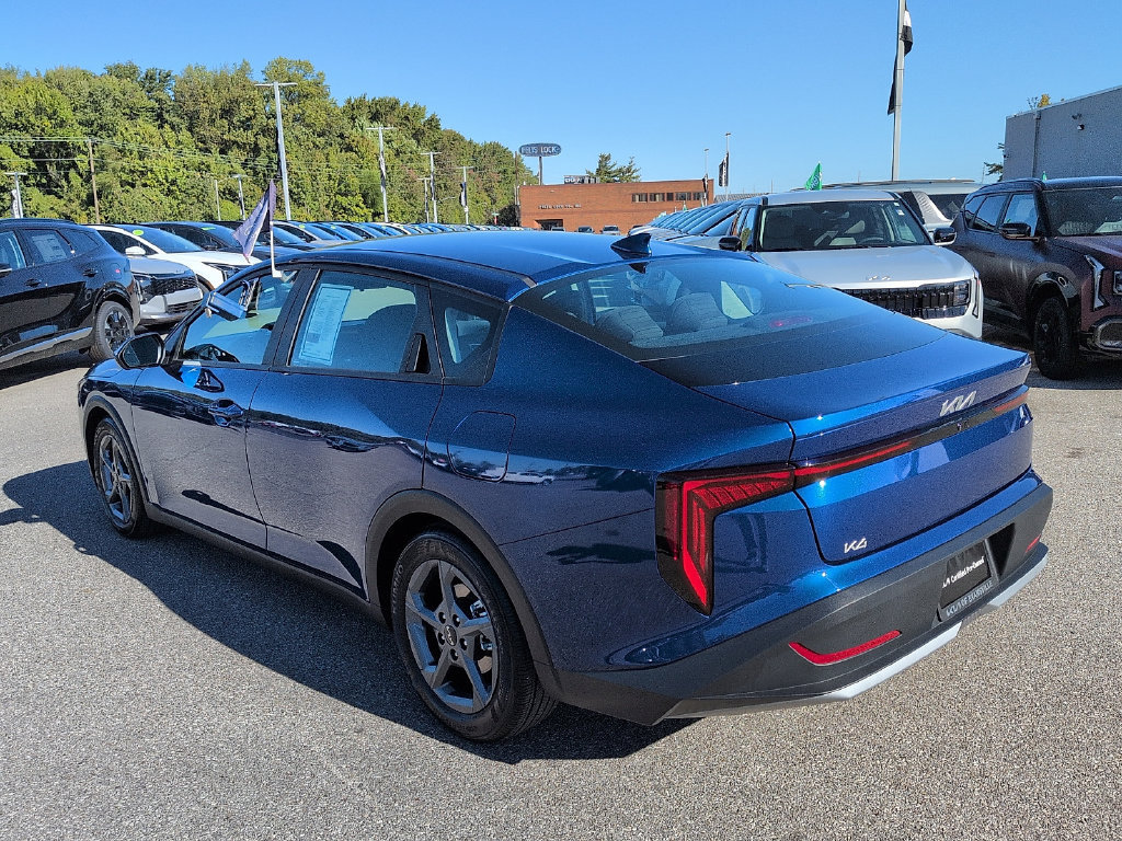 Used 2025 Kia K4 FWD image 5