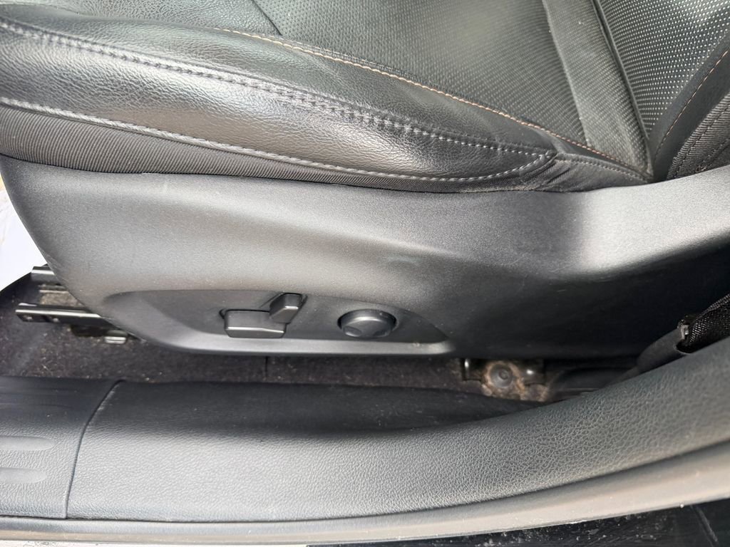 Used 2022 Jeep Compass Limited w/ Sun and Sound Group image 13