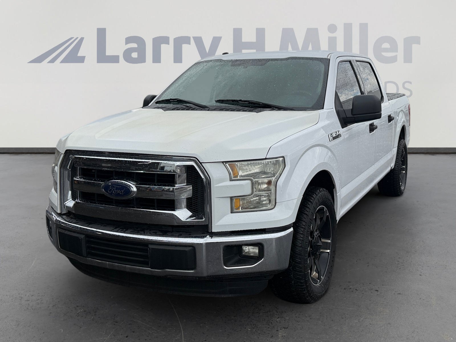Used 2017 Ford F150 XLT RWD video 1