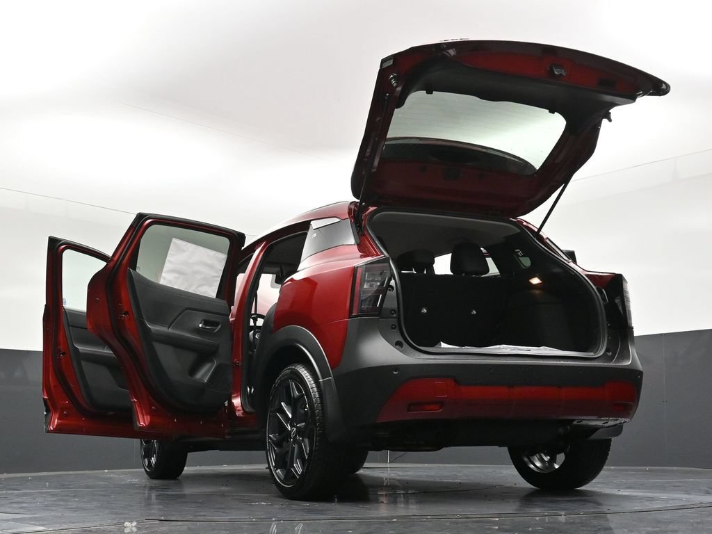 New 2026 Nissan Kicks SR AWD/4WD image 35