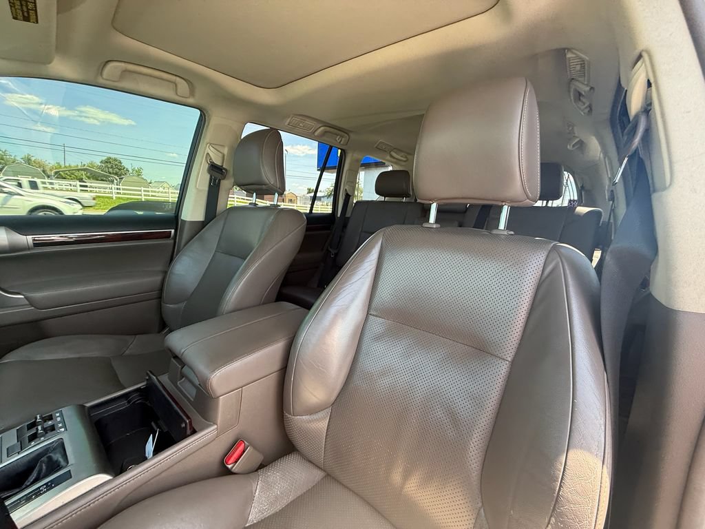 Used 2011 Lexus GX 460 w/ Comfort Plus Pkg AWD/4WD image 13