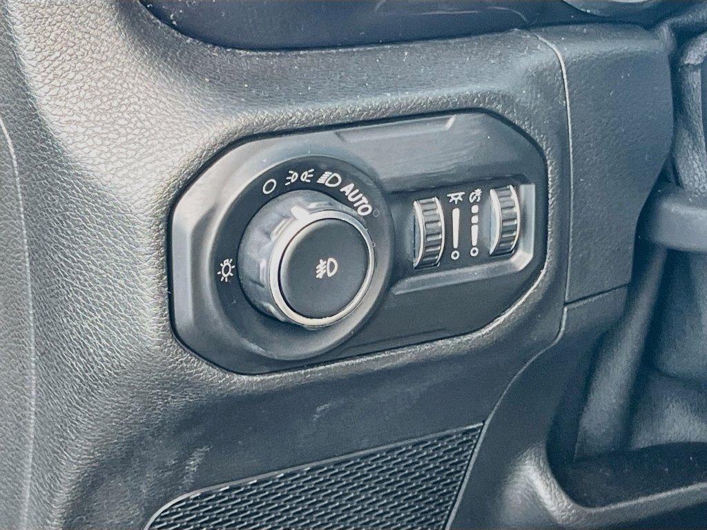 Certified 2020 Jeep Wrangler Unlimited Sport AWD/4WD image 10