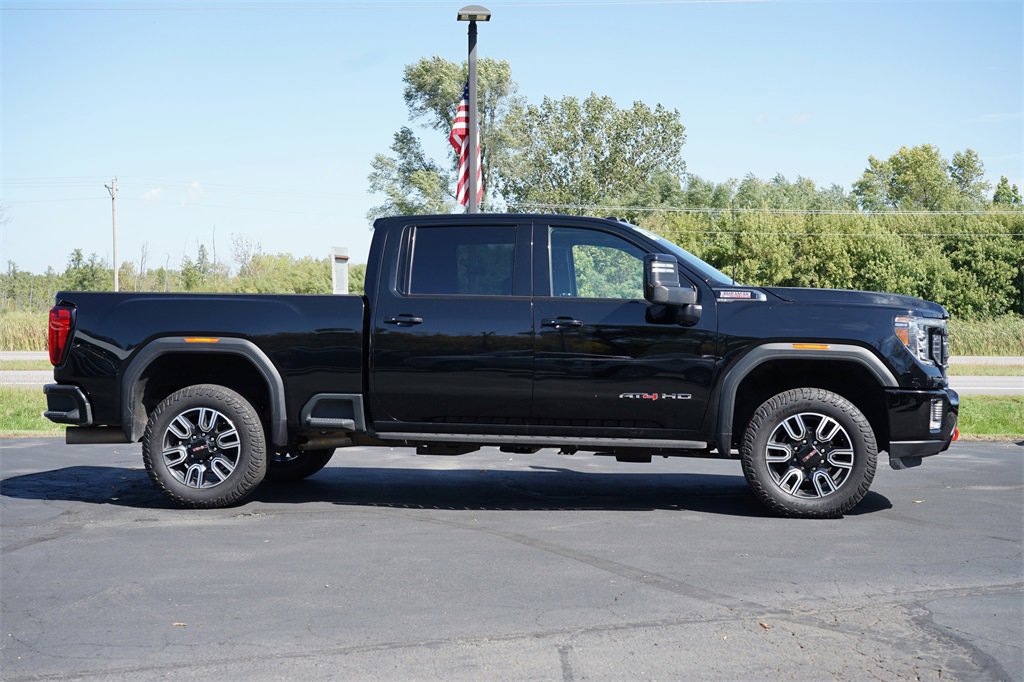 Used 2023 GMC Sierra 2500 AT4 w/ AT4 Premium Plus Package image 2