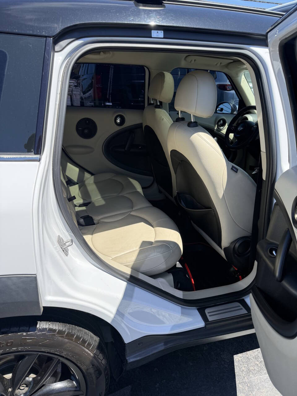 Used 2012 MINI Cooper Countryman S FWD image 9