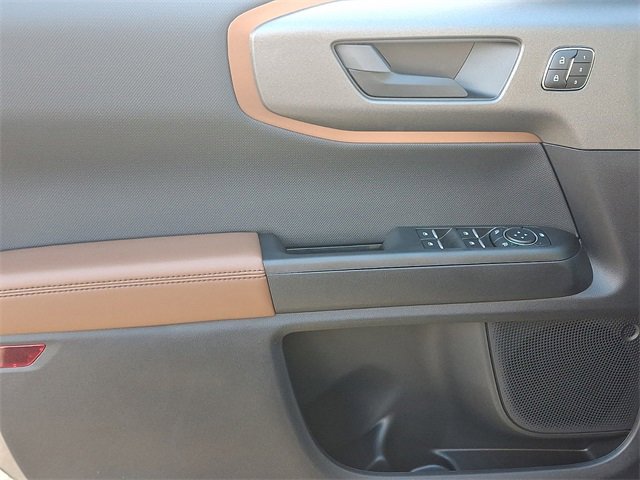 New 2025 Ford Bronco Sport Outer Banks image 8