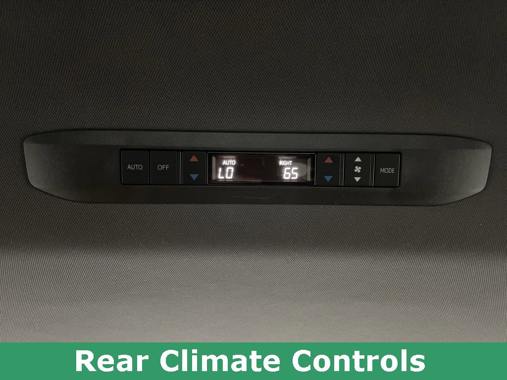 Used 2023 Toyota Sienna XLE image 41