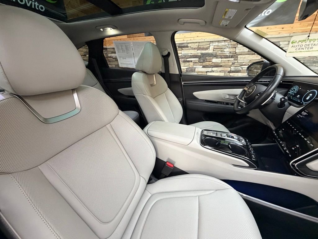 Used 2023 Hyundai Tucson Limited image 15