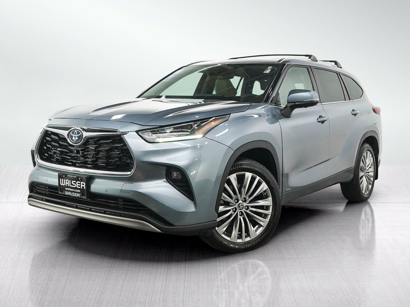 Used 2023 Toyota Highlander Platinum