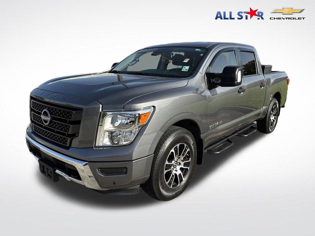 Used 2024 Nissan Titan SV w/ SV Convenience Package