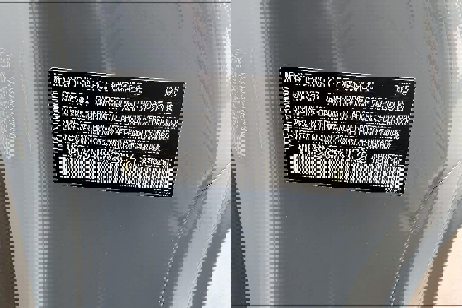 Used 2017 Porsche 718 Cayman S image 30