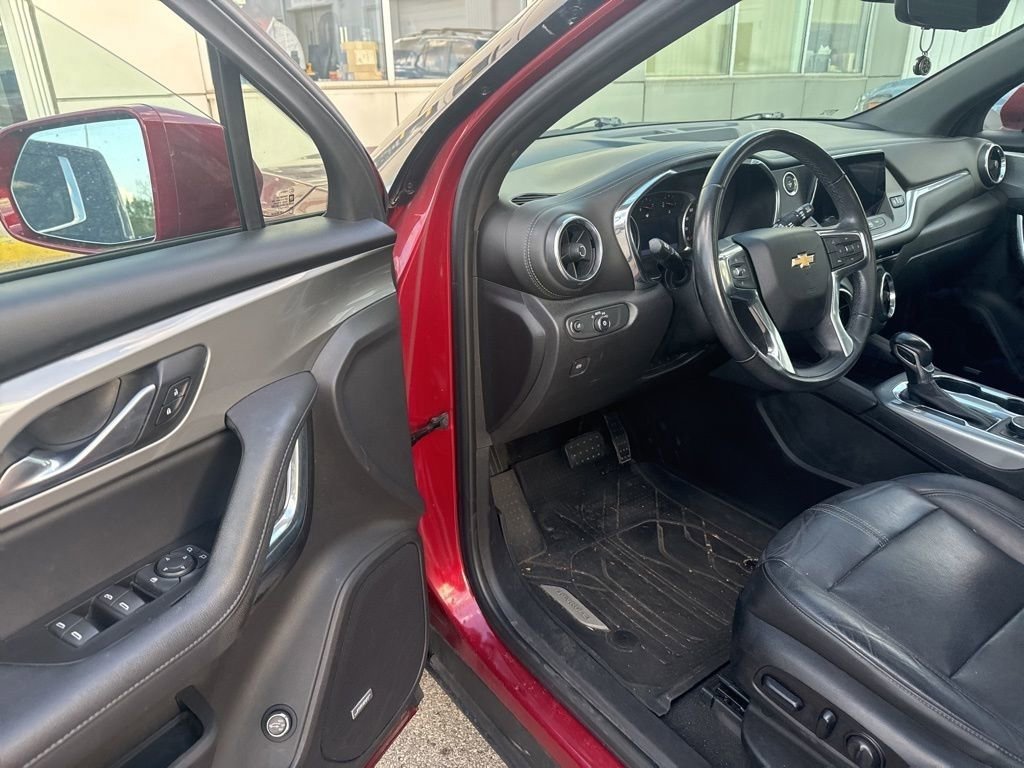 Used 2019 Chevrolet Blazer LT w/ Sun and Wheels Package FWD image 26