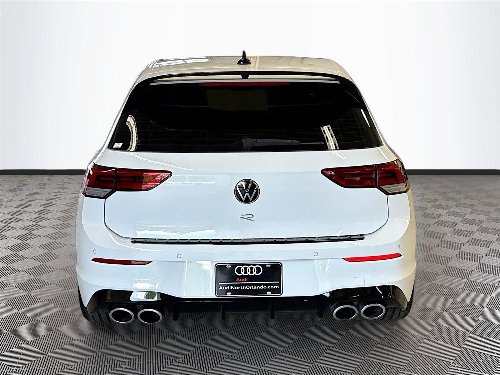 Used 2024 Volkswagen Golf R w/ MDO Package AWD/4WD image 6