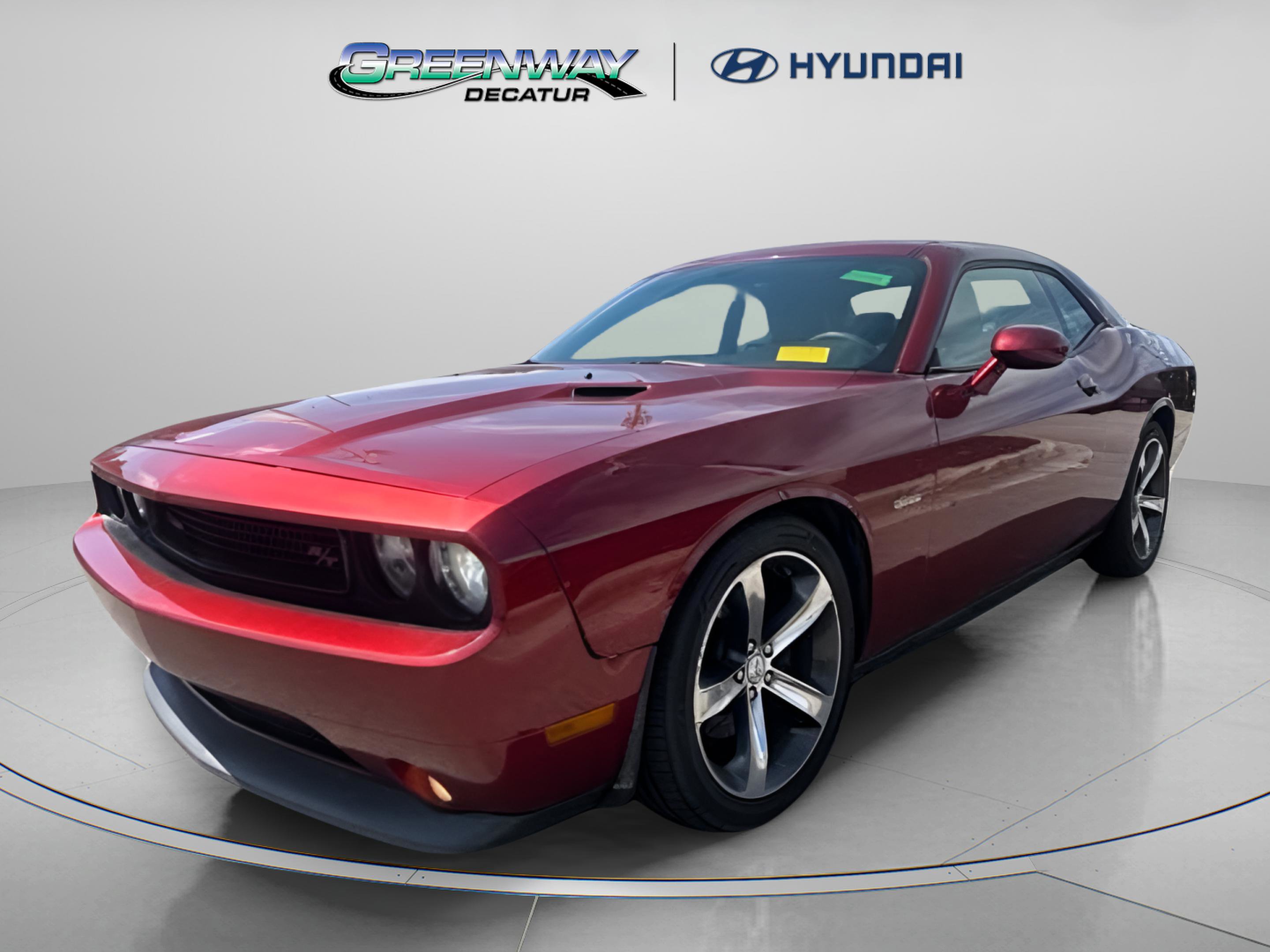 Used 2014 Dodge Challenger R/T RWD image 3