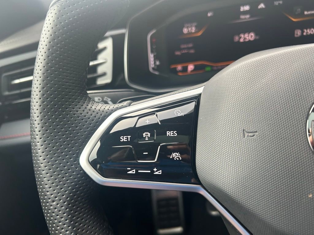 Certified 2025 Volkswagen Jetta GLI Autobahn w/ GLI Black Package image 21