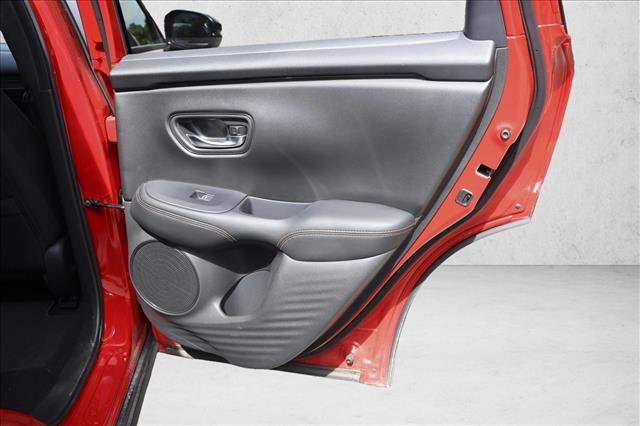 Used 2026 Honda HR-V Sport image 26