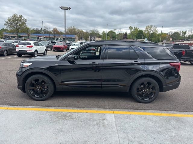 Used 2024 Ford Explorer ST-Line w/ Class IV Trailer Tow Package AWD/4WD image 11