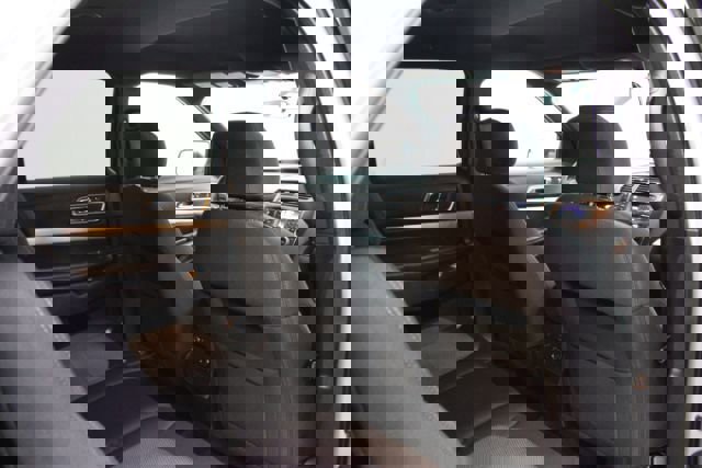 Used 2017 Ford Explorer XLT image 24