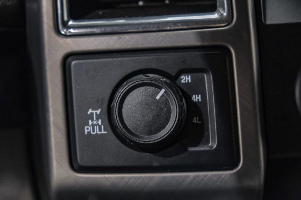 Used 2019 Ford F250 Limited w/ FX4 Off-Road Package AWD/4WD image 29