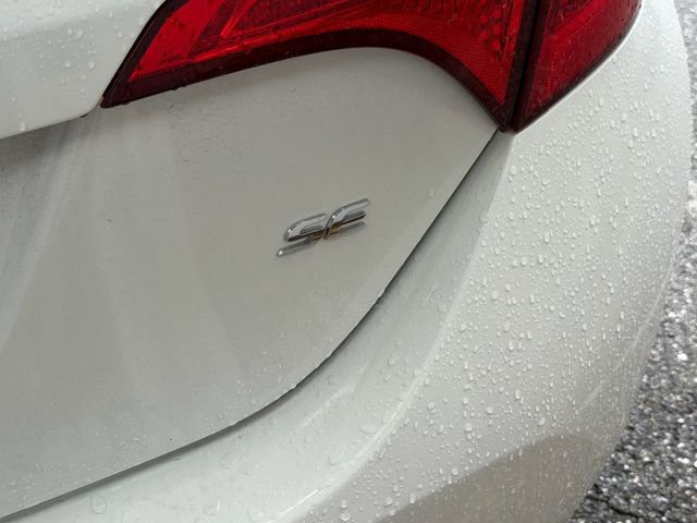 Used 2018 Toyota Corolla SE FWD image 9