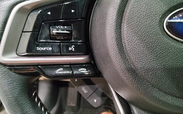 Used 2018 Subaru Outback 2.5i Limited AWD/4WD image 26