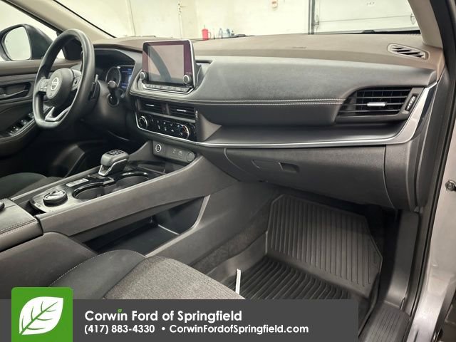 Used 2021 Nissan Rogue S image 10