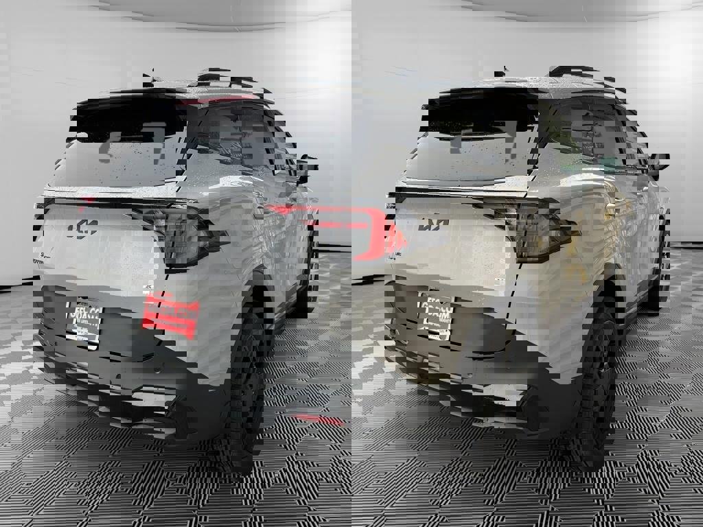 New 2026 Kia Sportage X-Line image 4