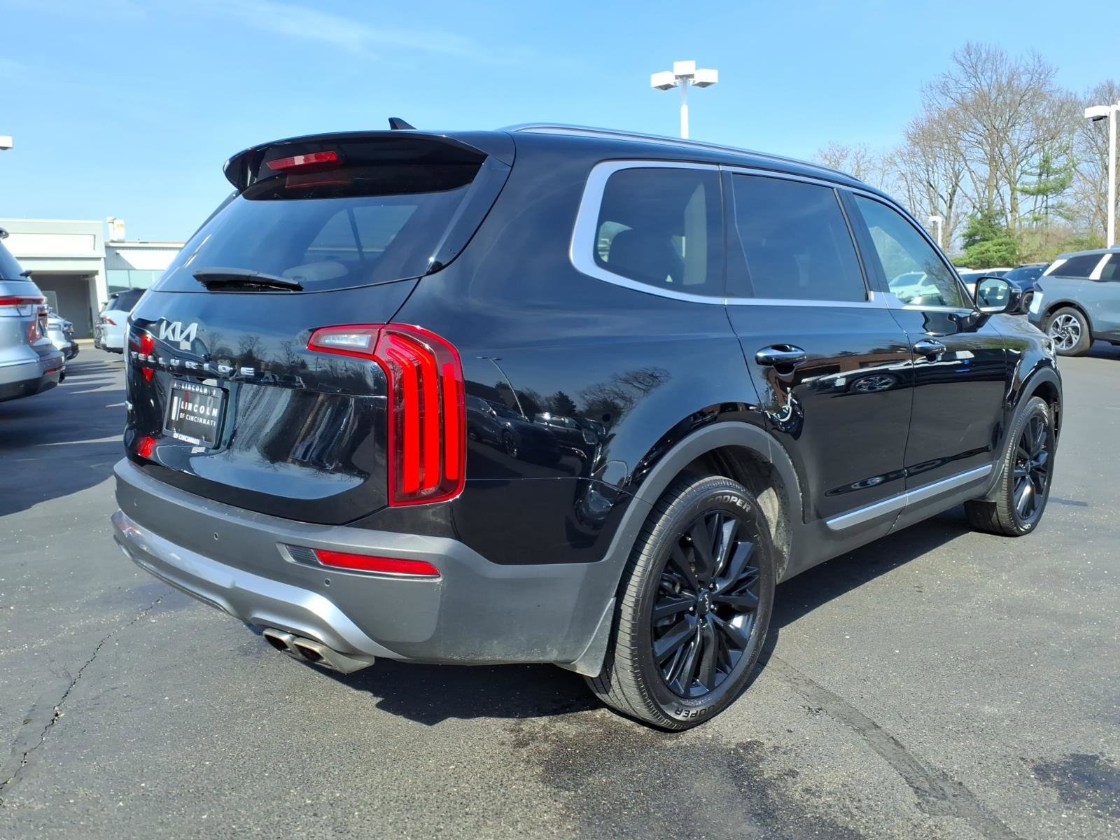Used 2022 Kia Telluride SX w/ SX Prestige Package AWD/4WD image 7