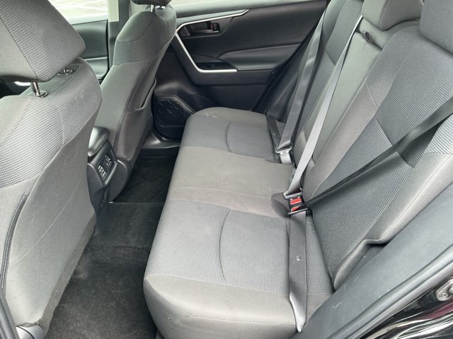 Used 2025 Toyota RAV4 LE FWD image 13