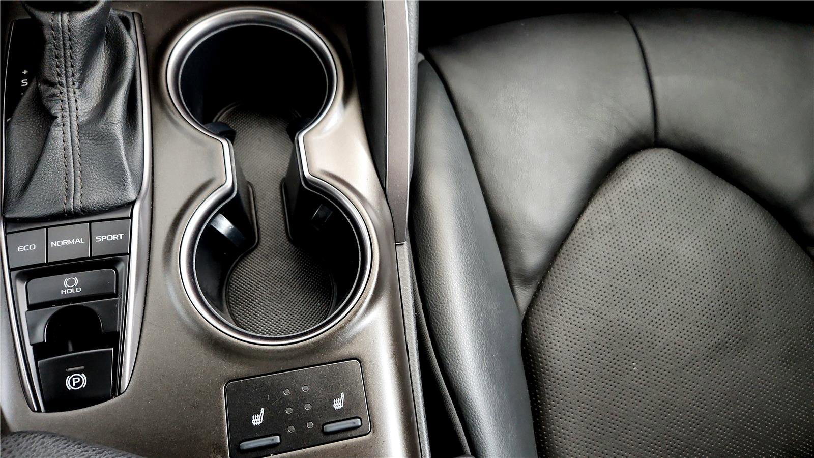 Certified 2023 Toyota Camry XSE w/ Cold Weather Package AWD/4WD image 34