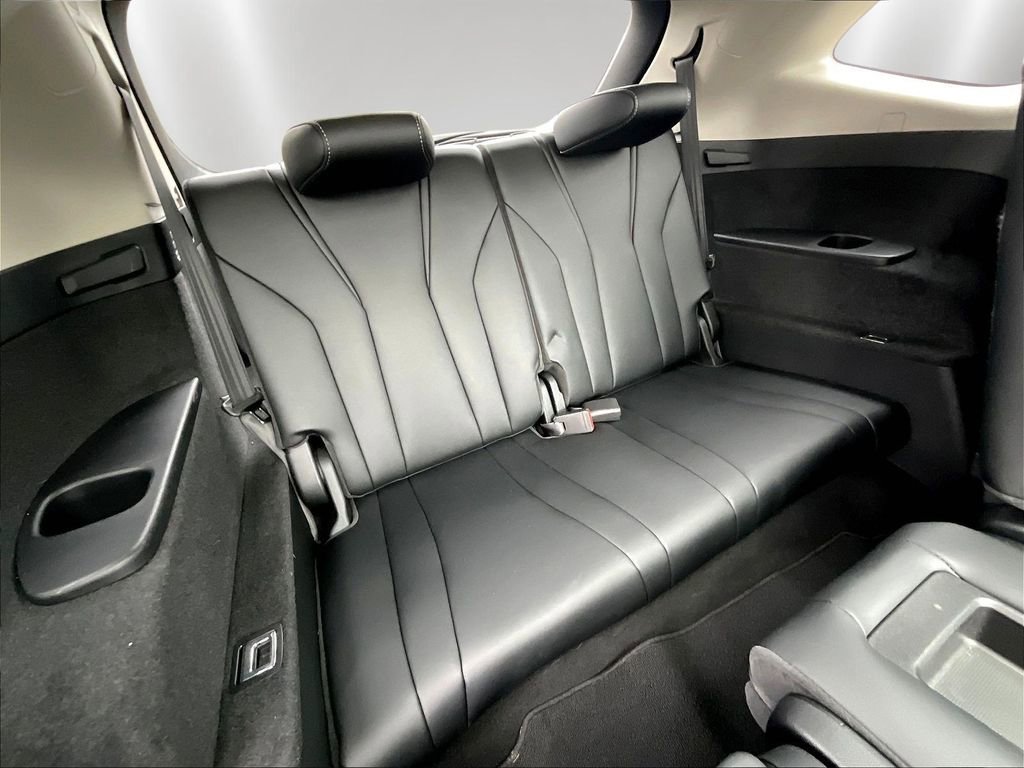 Used 2023 Acura MDX SH-AWD w/ Technology Package image 26