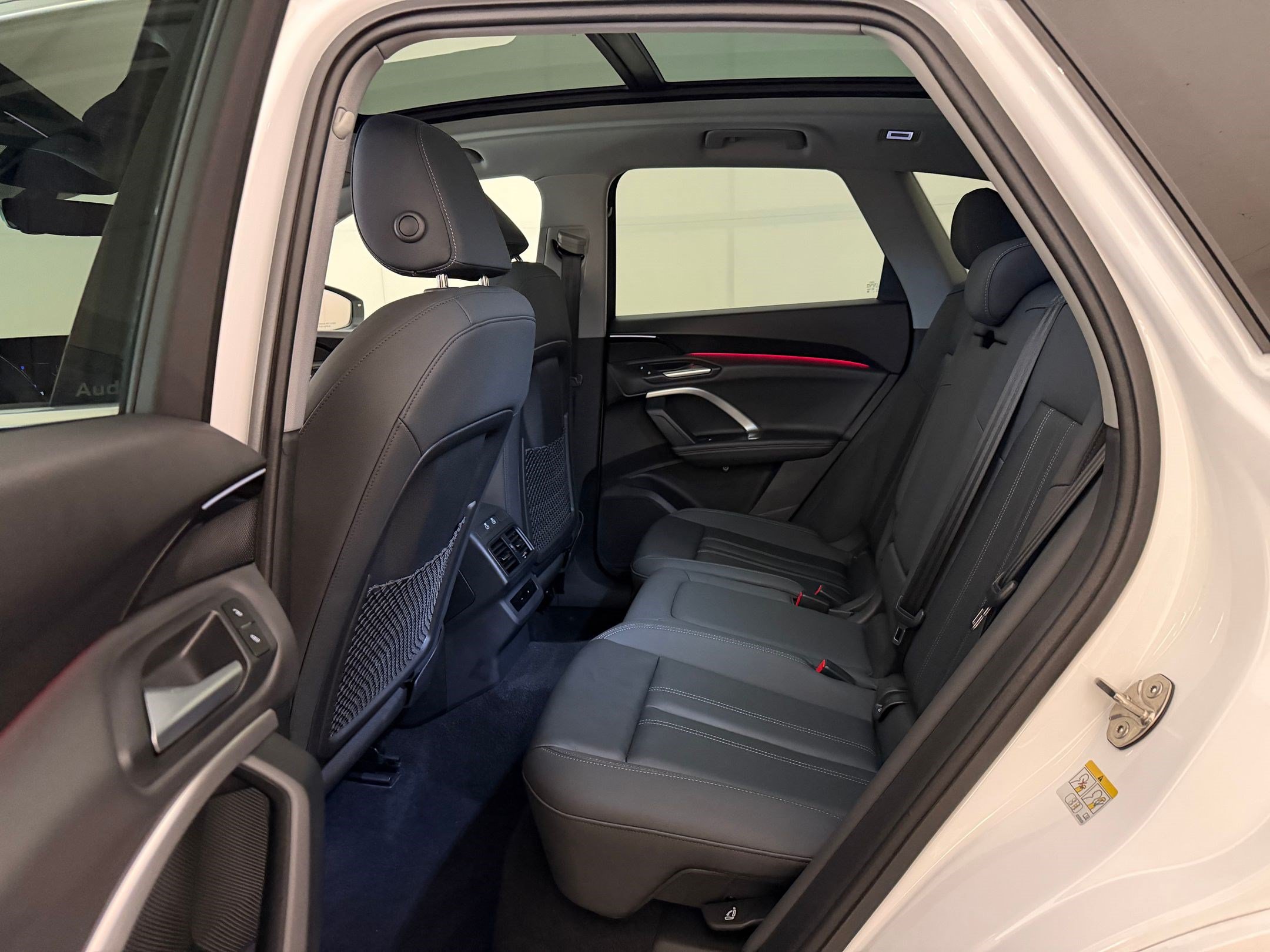 Certified 2025 Audi Q5 Premium w/ Convenience Package AWD/4WD image 15
