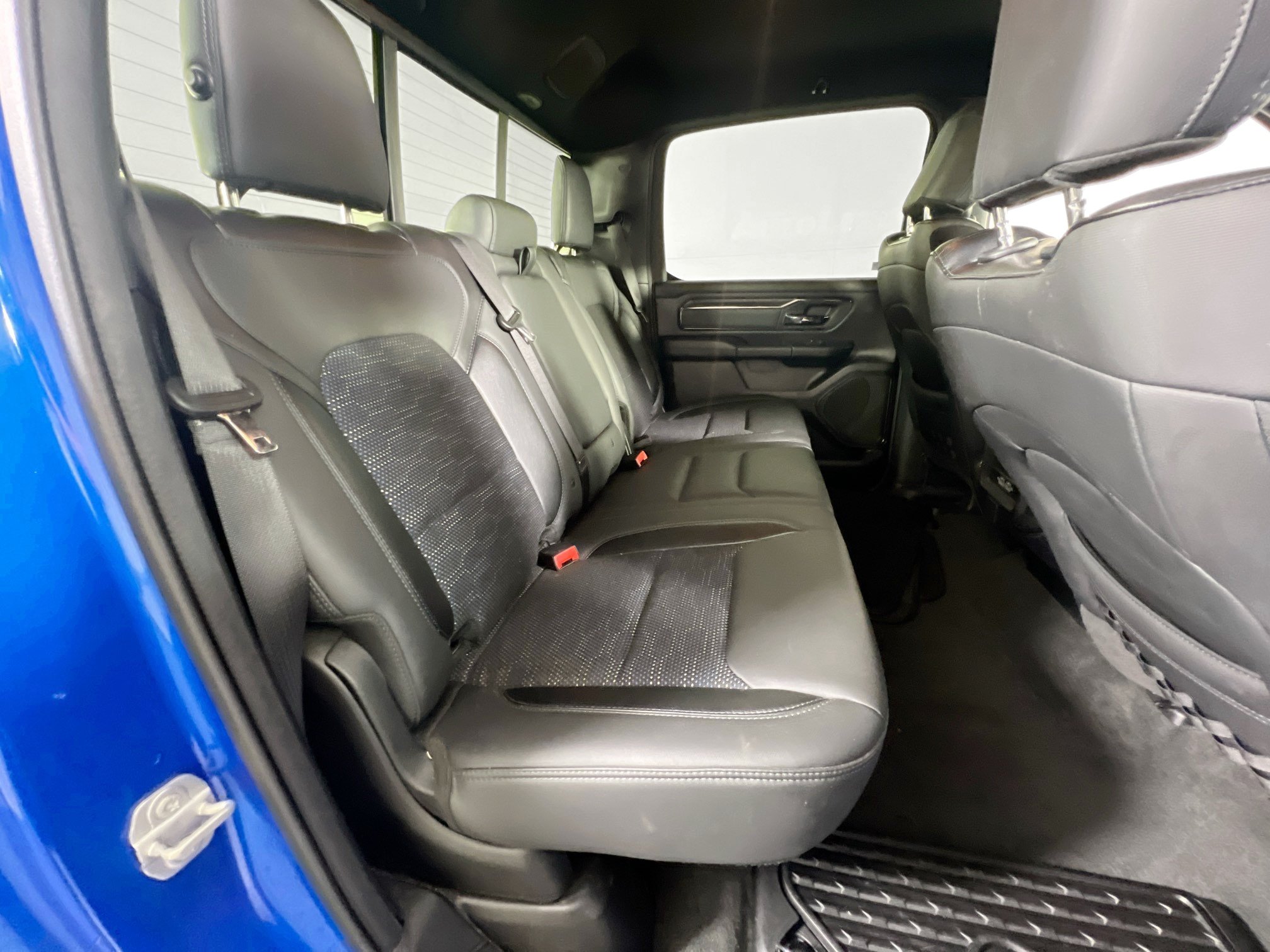 Used 2023 RAM 1500 Big Horn AWD/4WD image 25