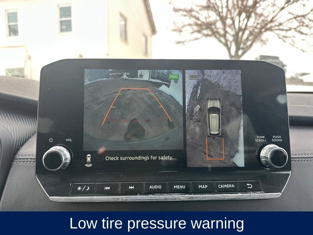 Used 2024 Mitsubishi Outlander SE image 14