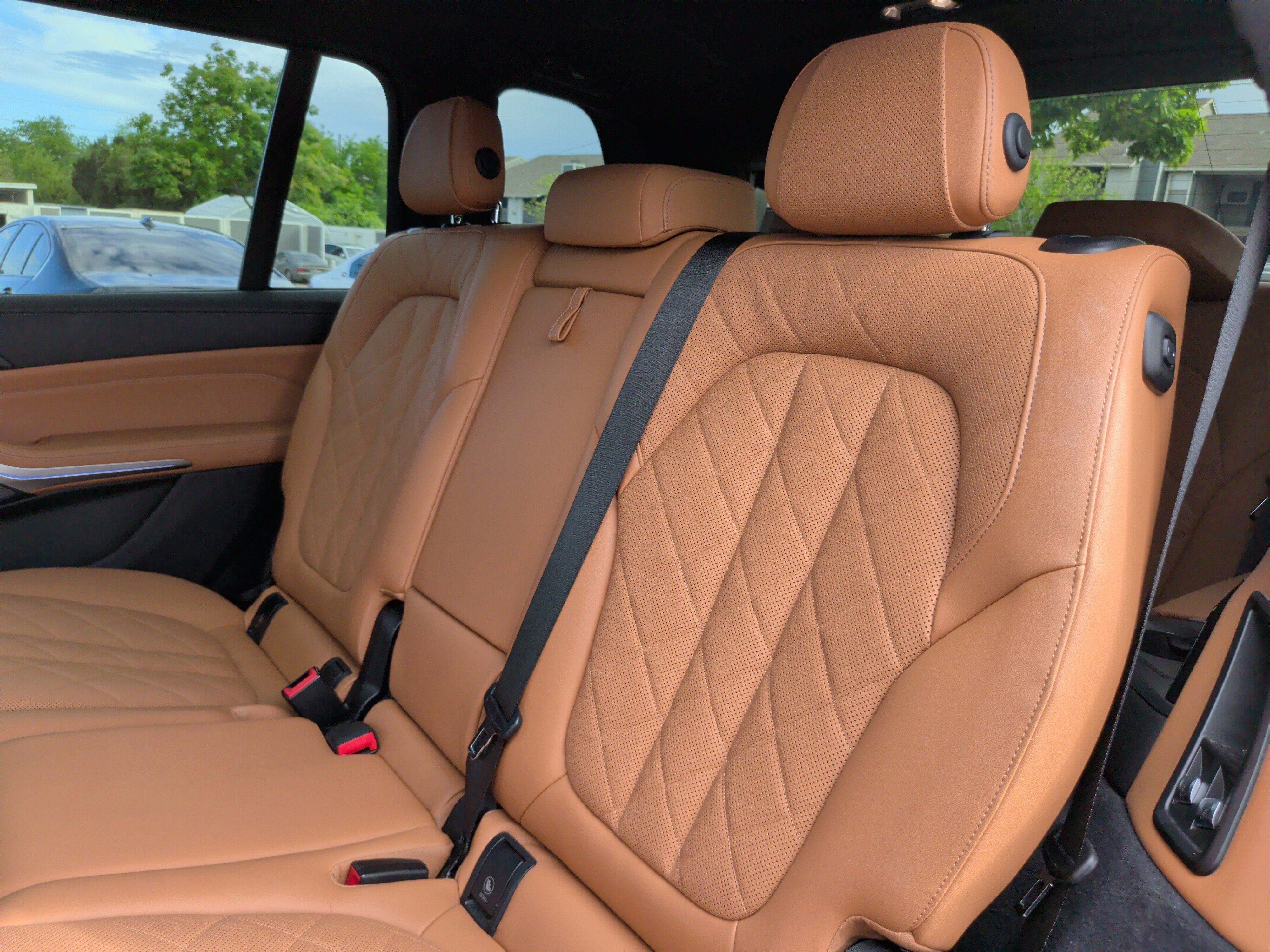 Certified 2023 BMW X7 xDrive40i w/ M Sport Package image 37