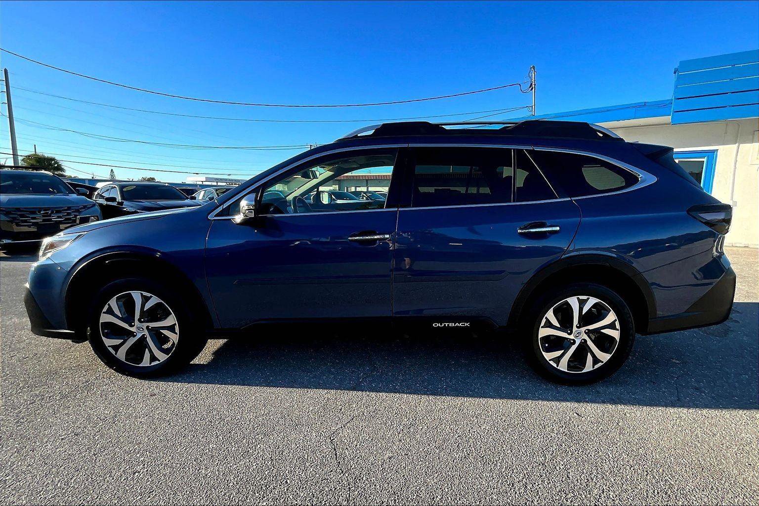 Used 2022 Subaru Outback Touring XT AWD/4WD image 30