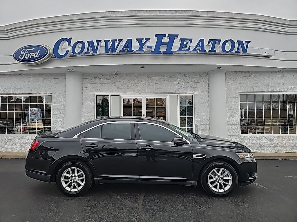 Used 2015 Ford Taurus SE