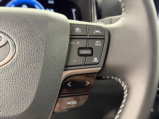 Used 2026 Toyota Camry SE FWD image 27