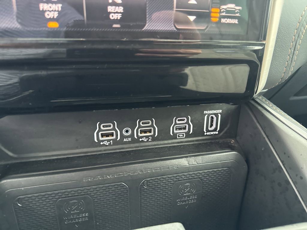 Used 2025 RAM 1500 Tungsten image 16