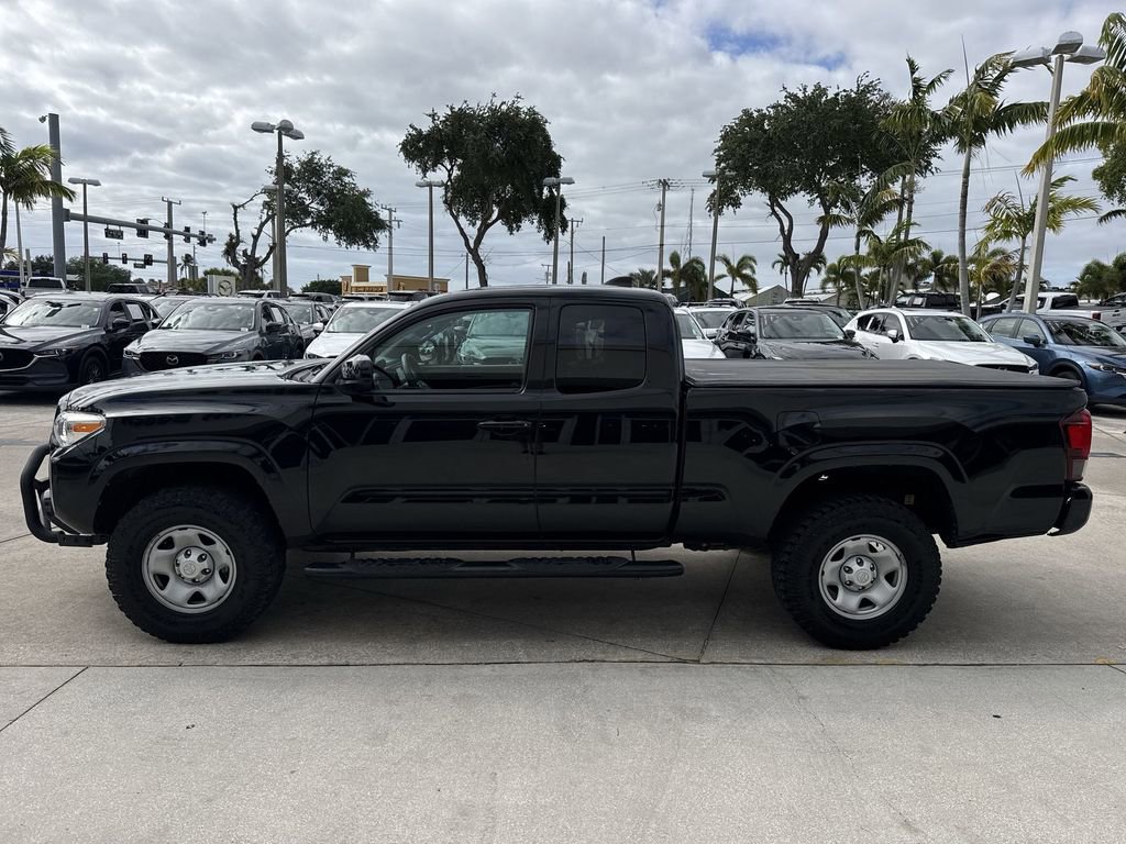 Used 2021 Toyota Tacoma SR w/ SR Convenience Package image 11